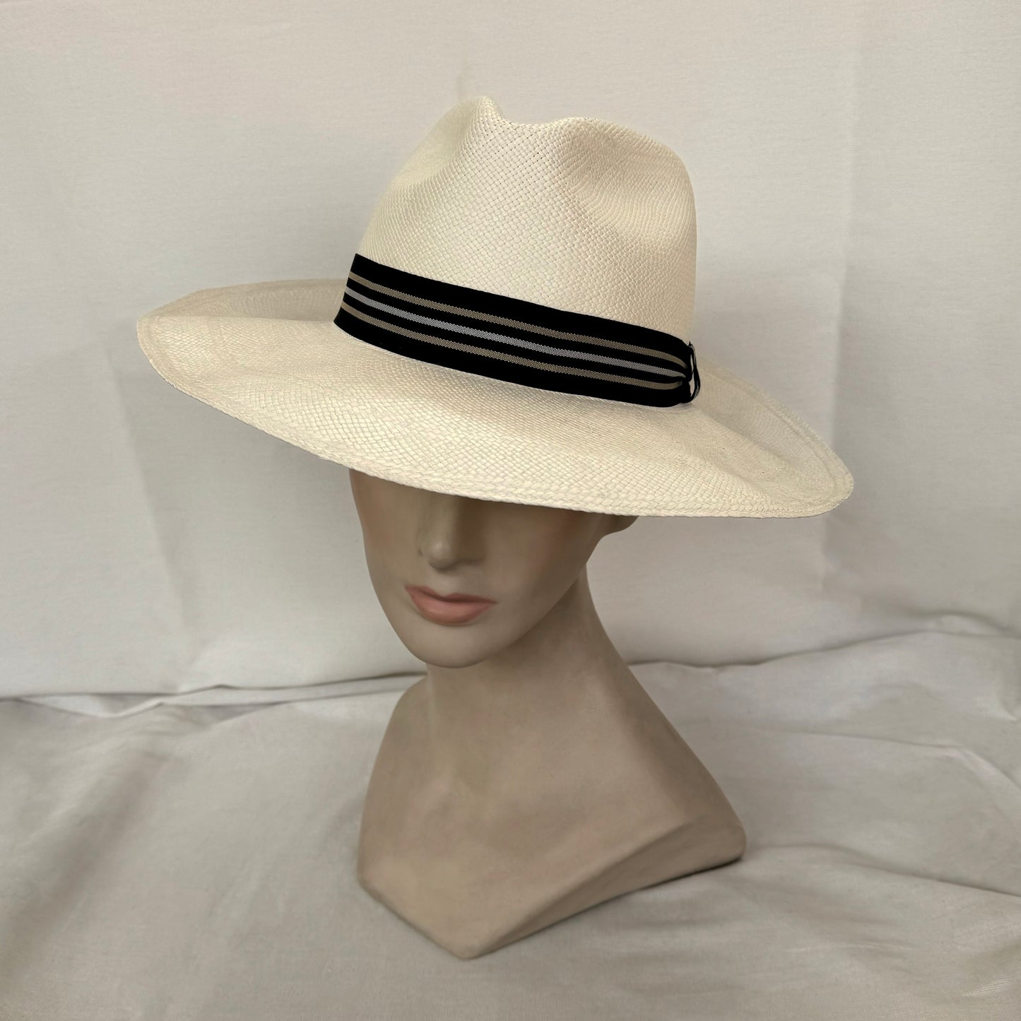 Teddy King: Blanco (173)